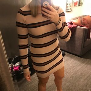 Lulu’s Rib knit body con dress - L. Only worn once!